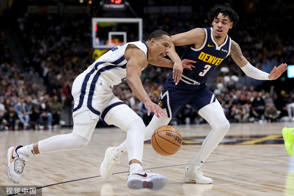 场上位置的 场上位置的