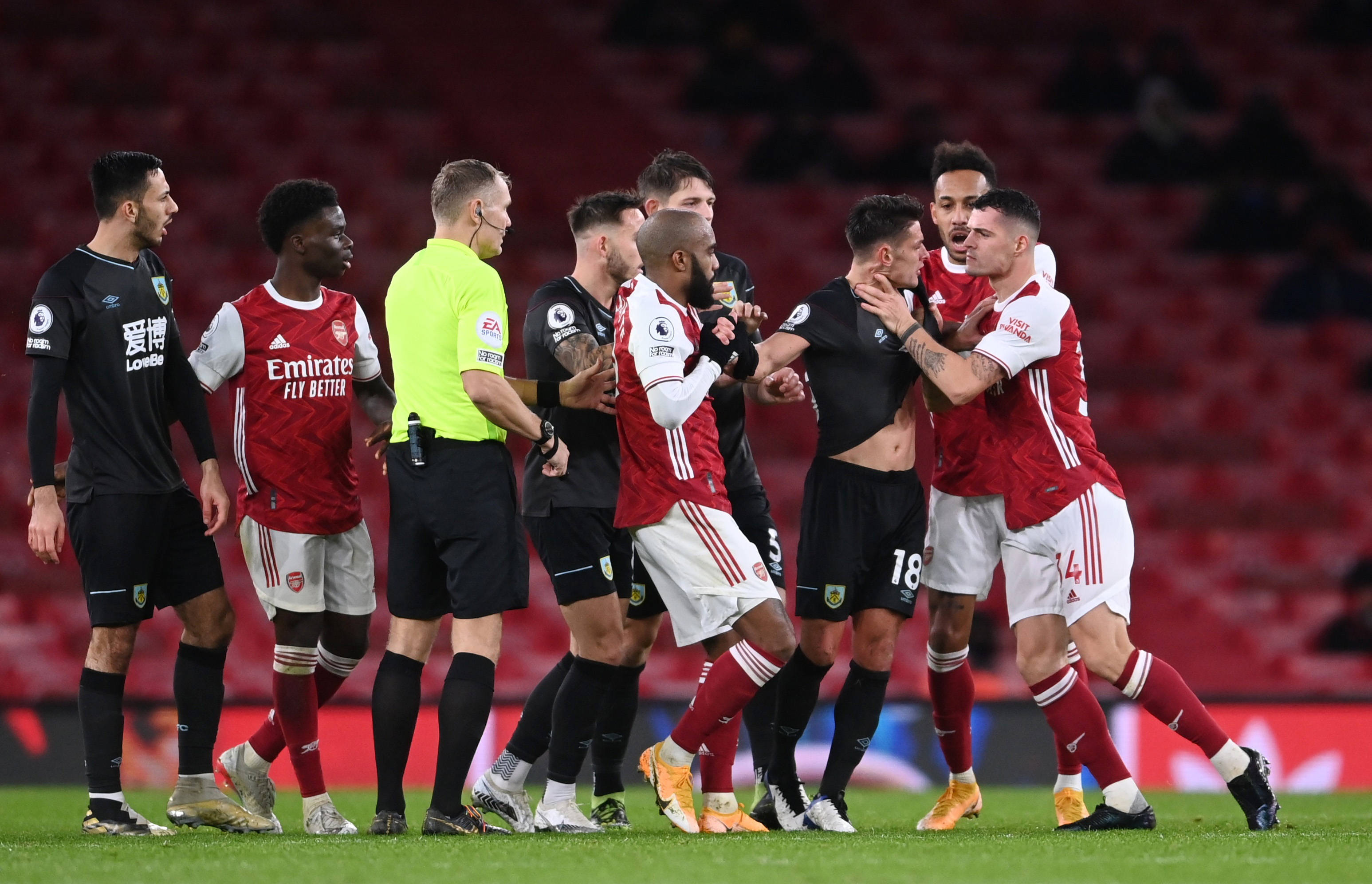 美职联对其 美职联对其